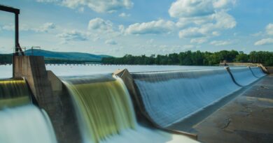 Wasserkraft: Die Bedeutung von Flüssen und Meeresströmungen für die Stromerzeugung