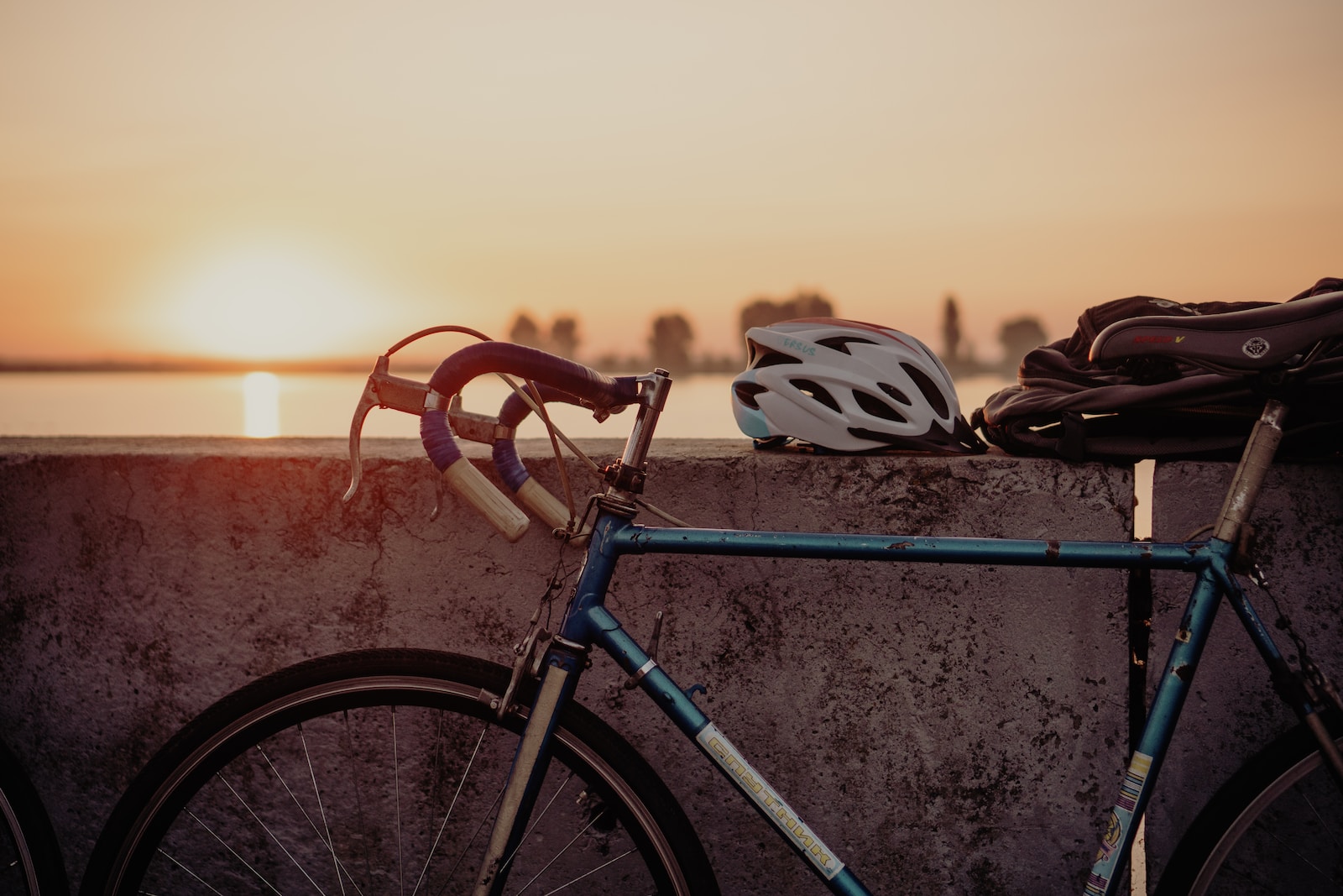 Fahrradfahren für Nachhaltigkeit: Reduzierung von Kohlenstoffemissionen und Förderung gesünderer Gemeinden